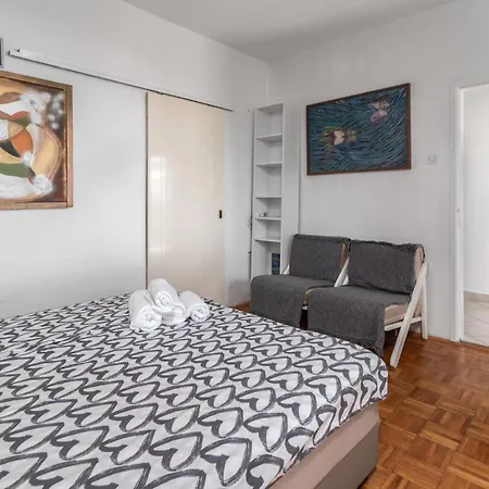 3 Bedroom Stunning In Apartmán *