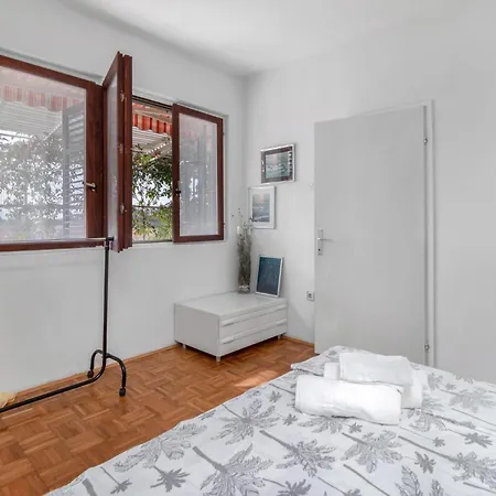 3 Bedroom Stunning In * Novi Vinodolski