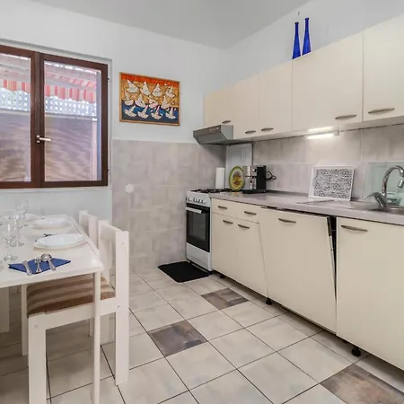 3 Bedroom Stunning In Apartmán *